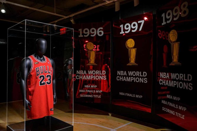 Michael Jordan's 1998 NBA Finals Sneakers Sell for Record