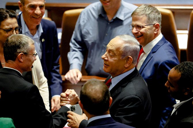 Netanyahu hopes rise as Arab bloc splits ahead of Israeli poll