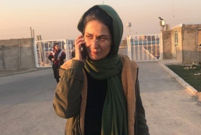 Iran arrests prominent rights activists