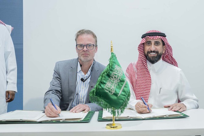 Darah signs publishing house deals to globalize Saudi literature