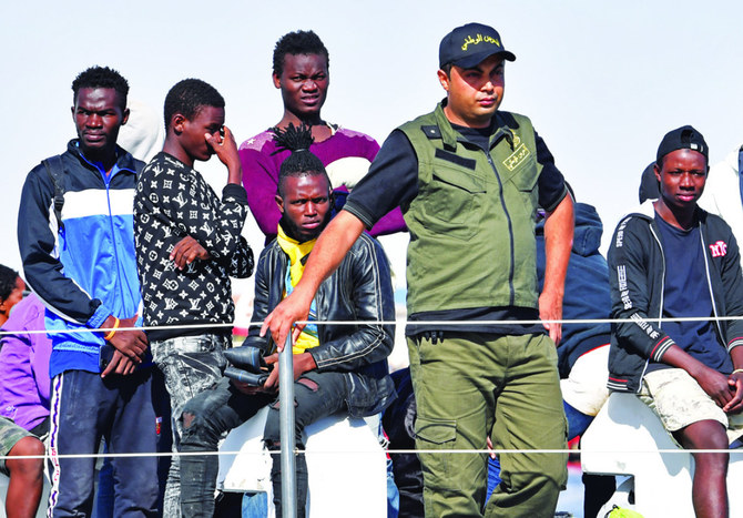 Tunisian authorities recover bodies of 15 migrants on beach