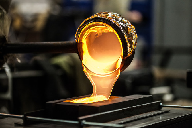 Saudi glass maker Raoom buys new line from German Benteler for $1.9m