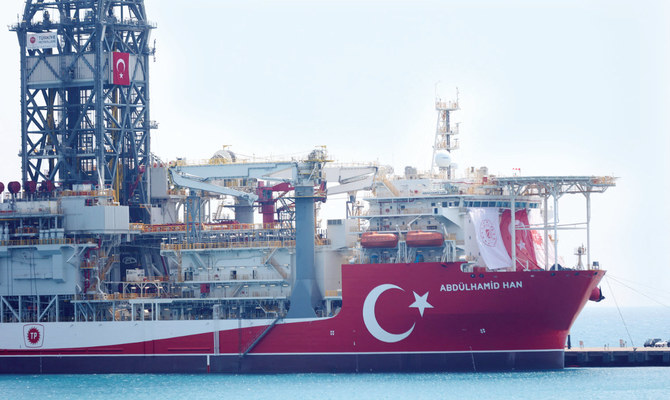 Putin’s gas hub offer to Turkey sparks debate