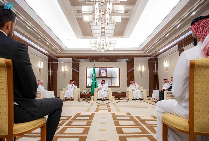 Crown Prince meets with Saudi national team squad amid World Cup preparations