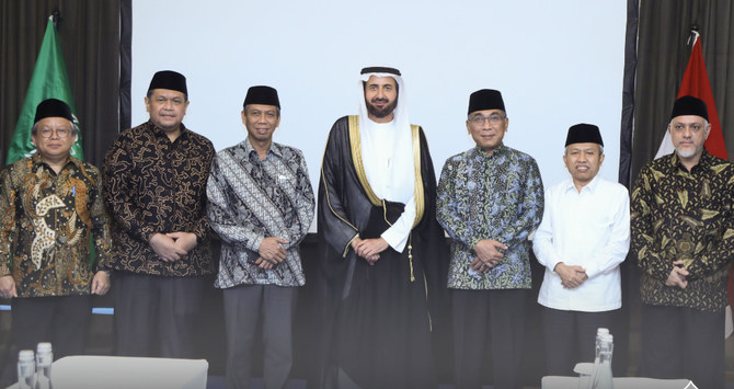 Saudi Hajj minister visits Indonesia