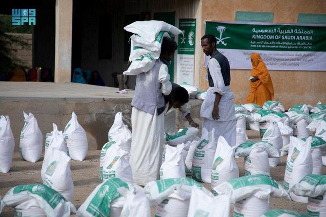 KSRelief distributes tons of food aid in Somalia and Sudan