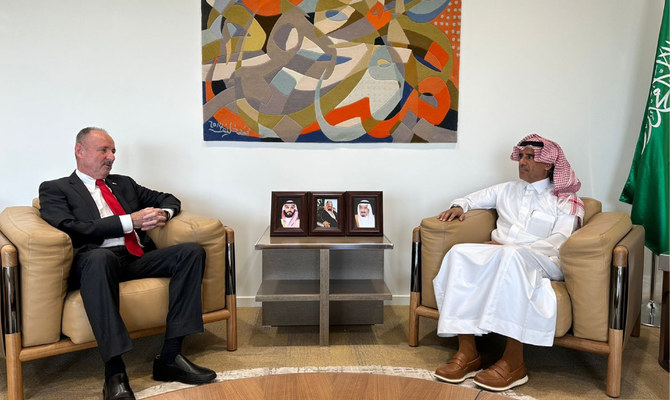 Swiss ambassador meets with Saudi deputy minister as his tour of duty ends