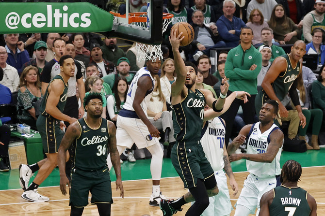 Tatum leads NBA-best Celtics over Mavs while Hawks beat Kings