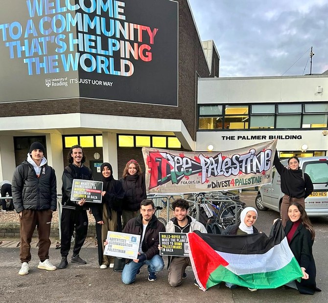 UK, US students back Palestine, call for divestment from Israel