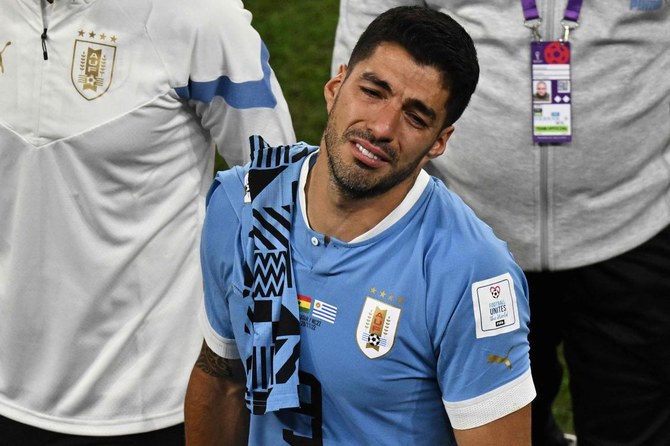 Uruguay beats Ghana 2-0 at World Cup but both teams out