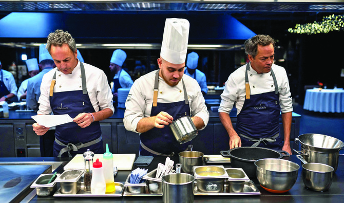 Spanish twin chefs earn third Michelin star