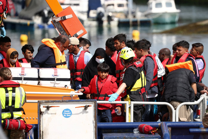 Four dead after migrant boat capsizes off English coast
