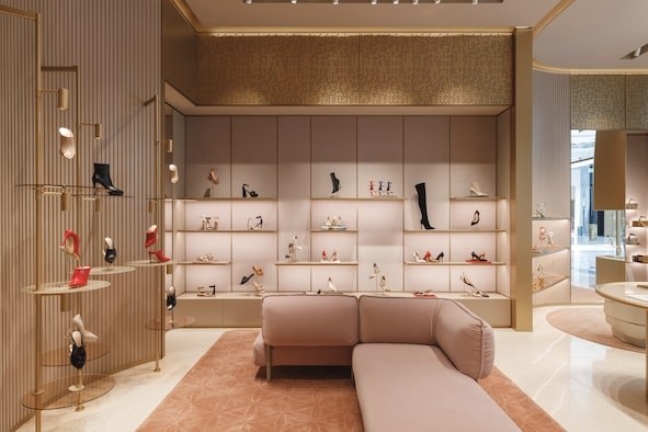 $20,000 Louis Vuitton Shopping Spree