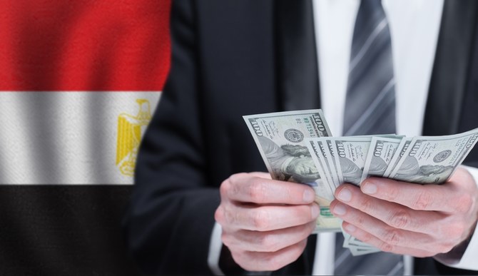 Dollars flow into Egypt currency market after depreciation: Bankers