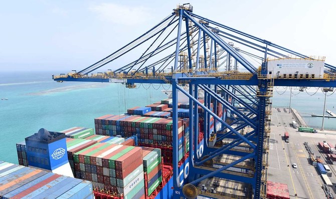 Jeddah Islamic Port receives 3 ship-to-shore cranes 