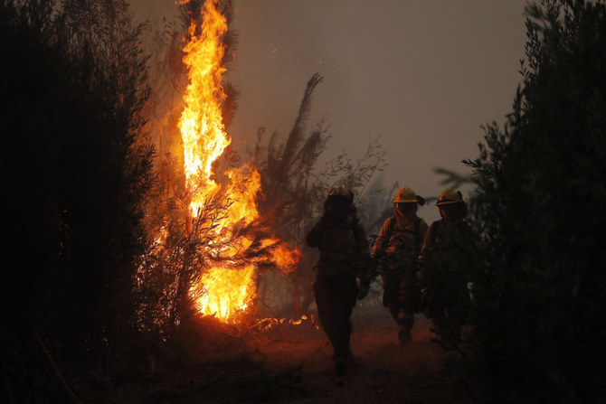 At least 23 dead as dozens of wildfires torch forests in Chile