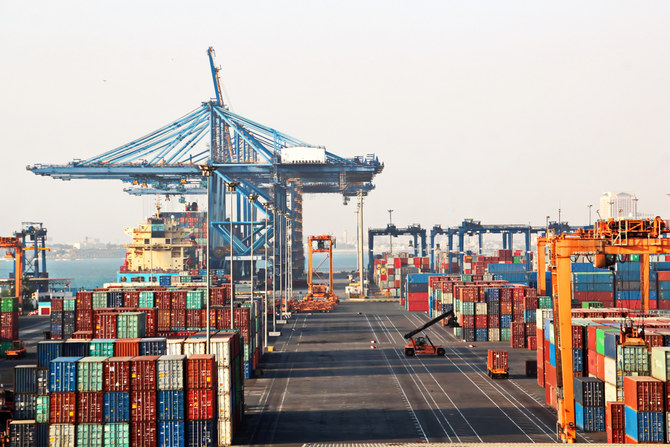 Saudi Arabia’s regional maritime transshipment share hits 32% in boost for Vision 2030 goals: Minister 