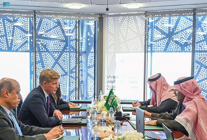 Saudi Arabia’s ambassador to Yemen Mohammed bin Saeed Al-Jaber meets with UN Special Envoy for Yemen Hans Grundberg. (SPA)