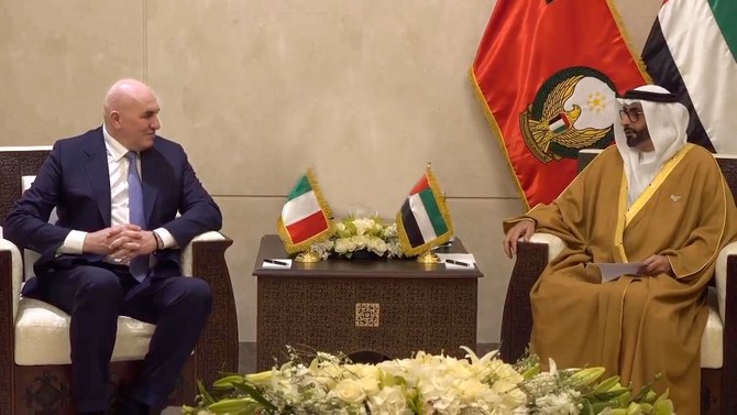 Italian Defense Minister Guido Crosetto meets with his Emirati counterpart in Abu Dhabi on Tuesday. (Italy MoD)