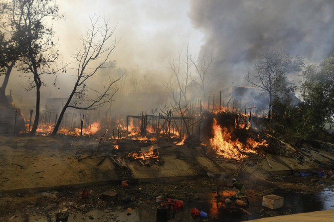 Thousands of Rohingya refugees homeless after Bangladesh camp fire -UN
