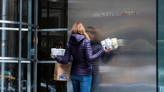 Regulators close New York’s Signature Bank, the second US bank failure in days