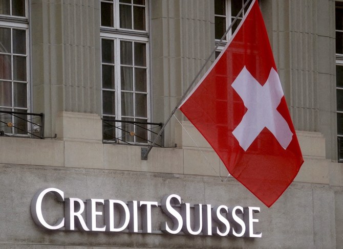 UBS in talks to buy embattled Swiss rival Credit Suisse, FT says