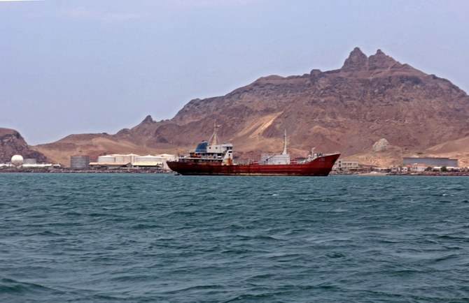 Oil tanker off Yemeni coast will ‘sink or explode at any moment’: UN