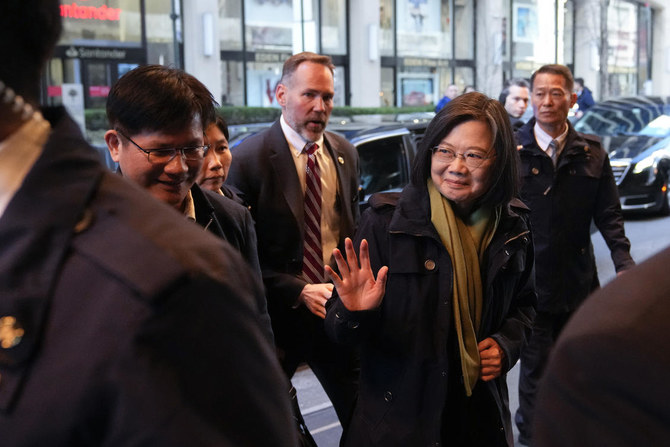 Taiwan leader scrambles for allies in Central America visit