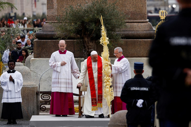 Pope Francis attends Palm Sunday service after hospital stay