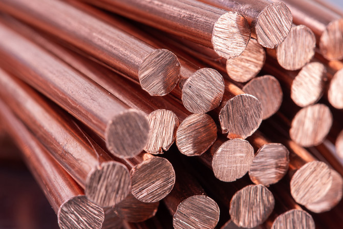 Shanghai copper set for weekly losses amid economic headwinds