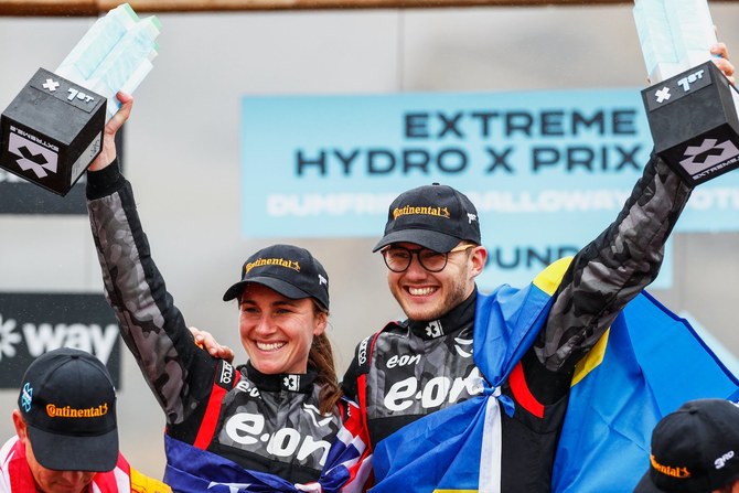 Veloce Racing celebrate their win in Scotland. (Extreme E)