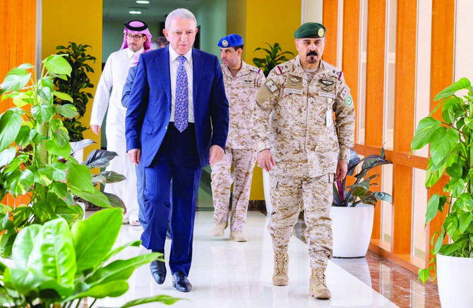 Maj. Gen. Mohammed bin Saeed Al-Moghedi receives Shahin bin Shaker Abdullayev in Riyadh. (SPA)