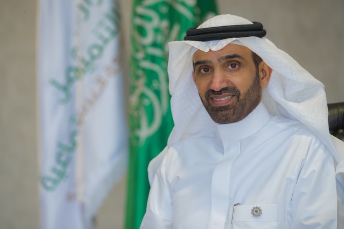 Localization helped Saudi Arabia employ 500k nationals since 2019, says minister  