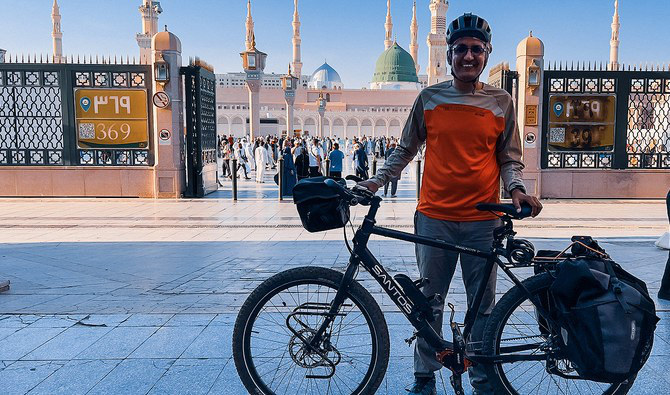 Pakistani cyclist, traveling through Saudi Arabia, falls in love with Kingdom’s natural beauty, hospitality