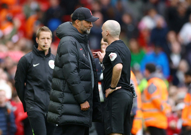 Klopp handed 2-match ban for questioning integrity of referee