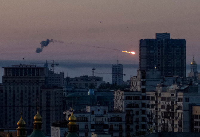 Russia fires 30 cruise missiles at Ukrainian targets; Ukraine says 29 were shot down