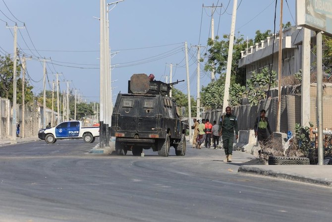 Clash between Somalia army and Al-Shabab kills 17, witness says