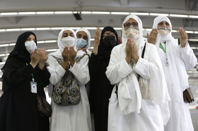 Bangladeshi women pilgrims have thanked Saudi authorities for treating them with care and kindness. (Supplied)