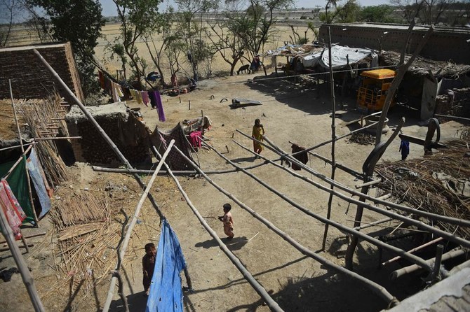 Flood-hit Pakistanis still waiting on promised rebuild