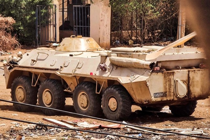 Fierce battle for control of arms depot in Khartoum