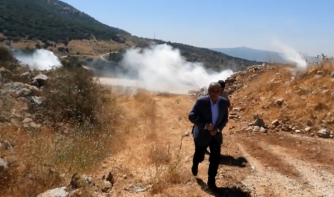 Israeli tear gas injures Lebanese MP during border fracas