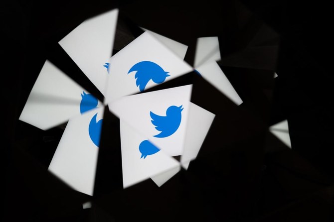 Twitter website replaces bird logo with X