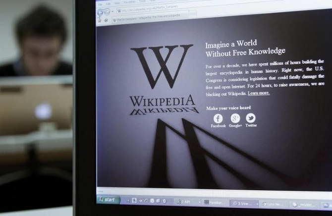 Russia fines Wikipedia and Apple for spreading ‘false information’ about Ukraine conflict