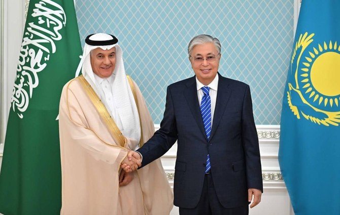 Kazakhstan’s President Kassym-Jomart Tokayev meets with the Saudi minister of environment, water and agriculture in Astana. (SPA