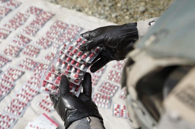 Saudi authorities foil drug smuggling attempts