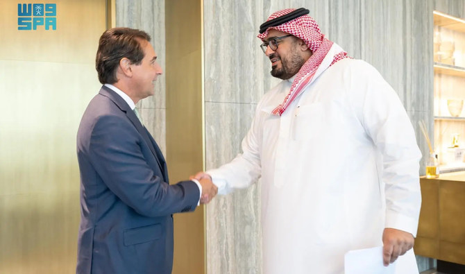 Saudi economy minister receives ambassador of Portugal to Saudi Arabia