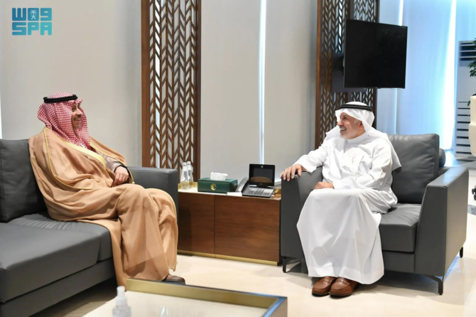 KSrelief chief meets with Saudi envoy to Jordan