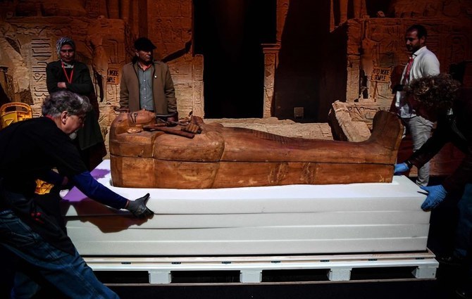 Ramses II exhibition in Paris draws over 800,000 visitors