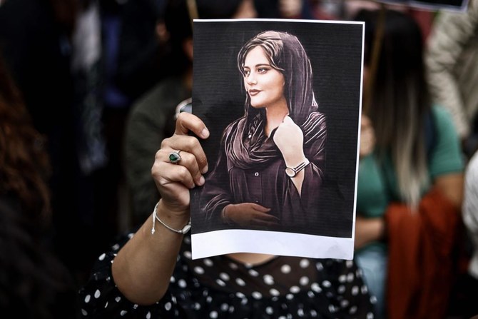 Iranian authorities briefly detain father of Mahsa Amini on her death anniversary