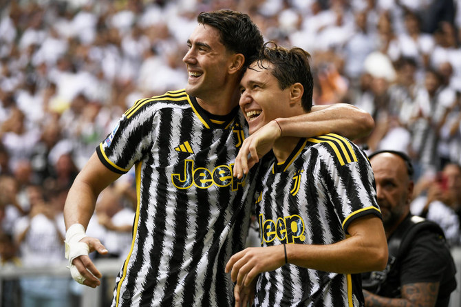 Vlahovic double fires Juve top ahead of Milan derby